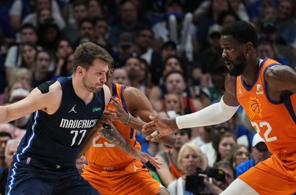 FIFA足球网-沃夫汉普顿主场大胜维尔港队，提高士气的简单介绍